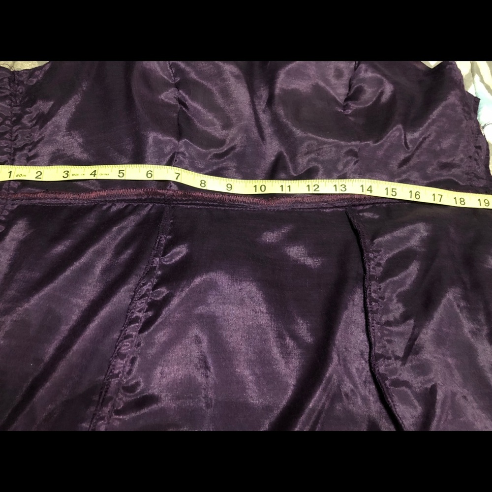 Dress - Picture 8 of 8